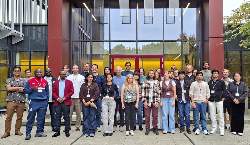 hackathon_group_pic_3.jpg