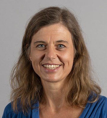 Dr. Angelika Heil