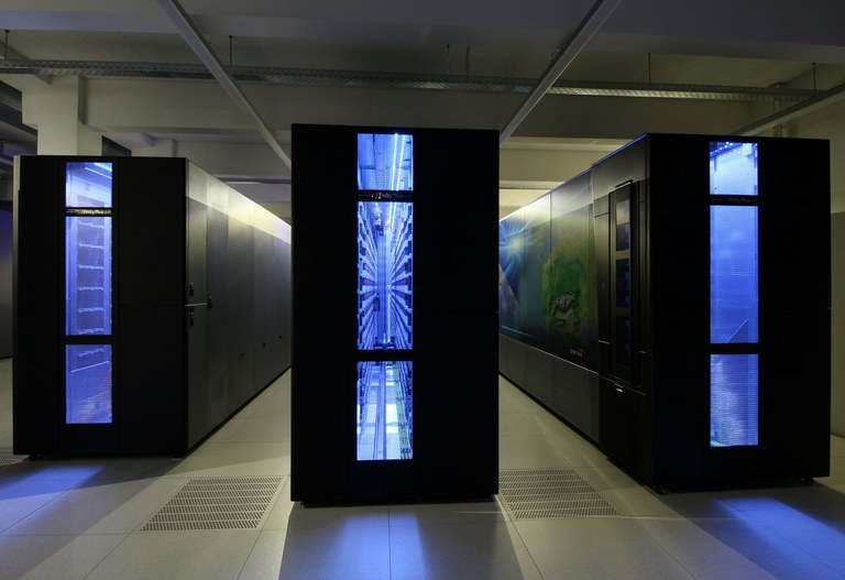 DKRZ implements new hierarchical data management system for its climate data archive